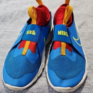 EUC Nike Flex Runner Kids Boys Blue Red Slip-On Sneakers Size 4.5Y Youth Shoes